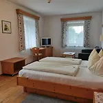 Brunnwirt Weissbriach